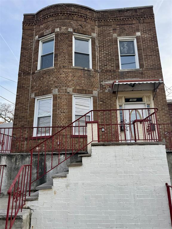 Building Photo - 1601 Union Tpke