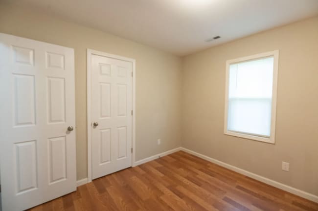 Building Photo - Charming 3 bedroom, 2 bathroom in Winston ...