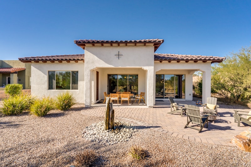 Building Photo - 57 Burruel St