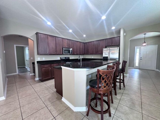 Building Photo - 15247 Montesino Dr