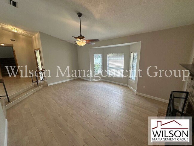Building Photo - 840 Maraval Ct