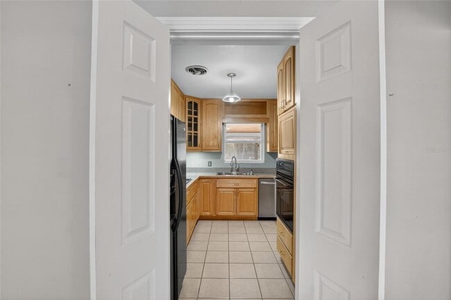 Building Photo - 3107 S Emerson St