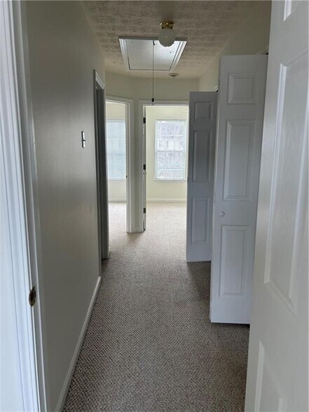 Building Photo - 2651 Waverly Hills Dr