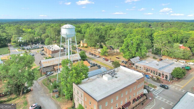Building Photo - 78 Standing Rock Rd