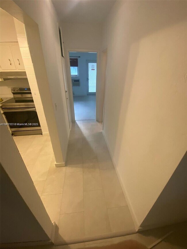 Building Photo - 600 Layne Blvd