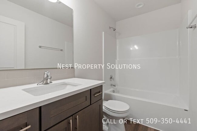 Building Photo - 434 N Washington St