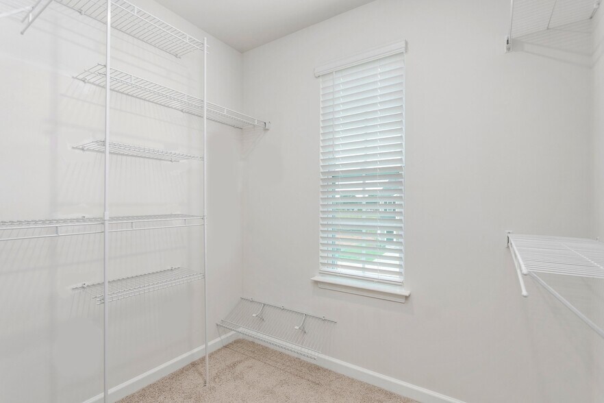 Building Photo - 1193 Evelynnview Ln
