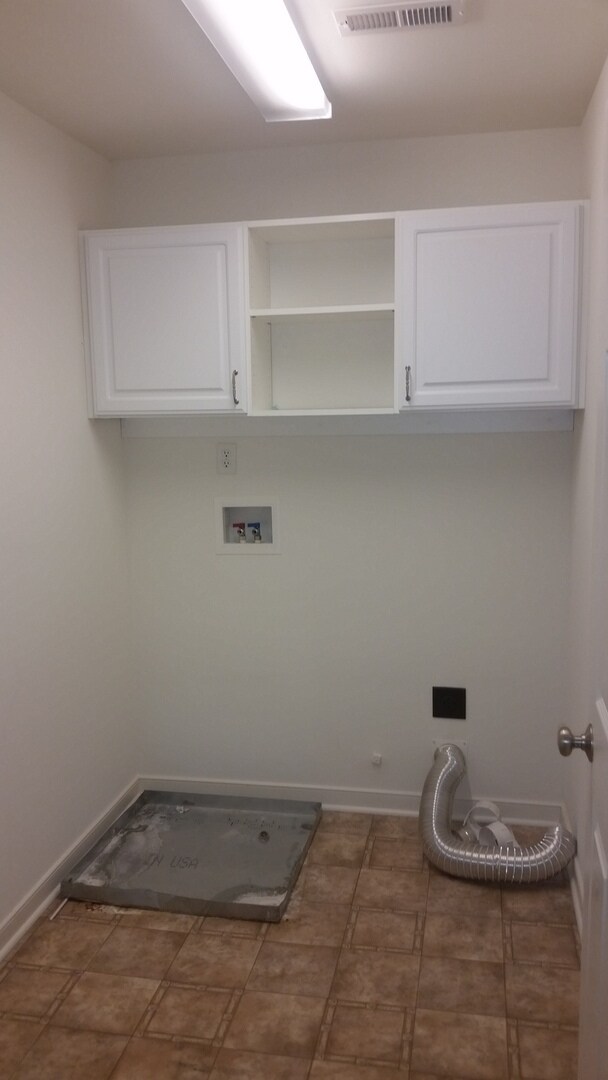 Building Photo - 2740 Parview Way