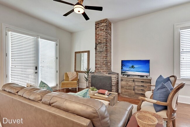 Building Photo - 3 br, 3 bath House - 52 Cannon Street B