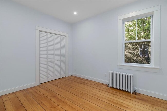 Building Photo - 43 E George St