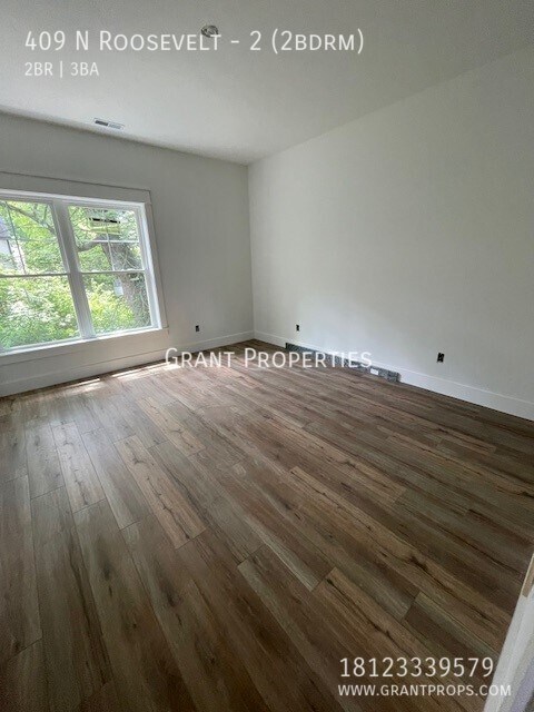 Building Photo - 409.2 2bdrm
