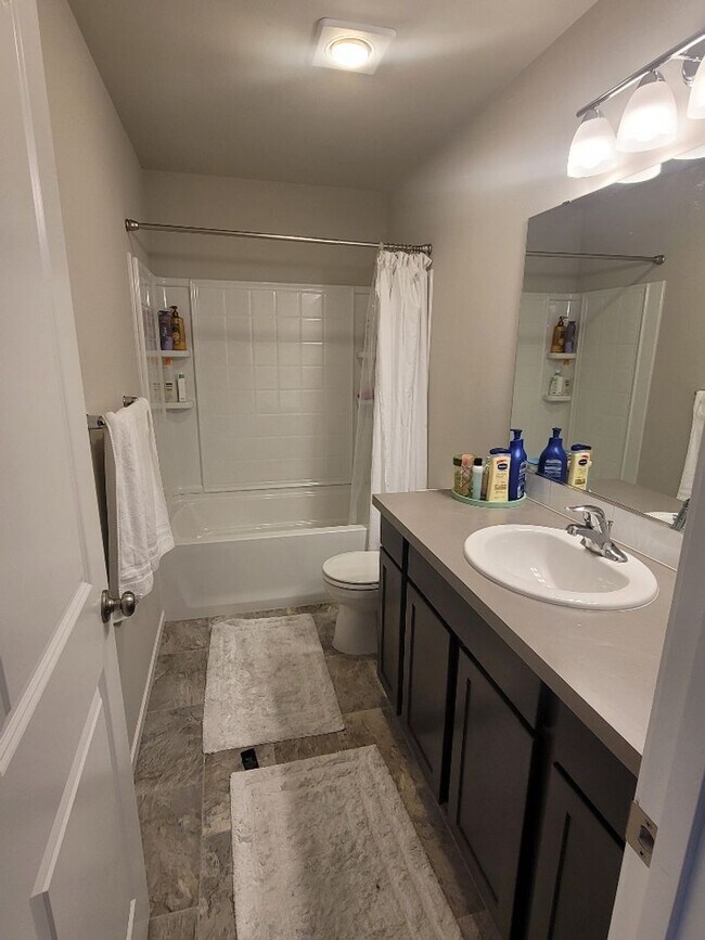 Building Photo - Edgewood home for rent - 4 bedroom 3 bath ...