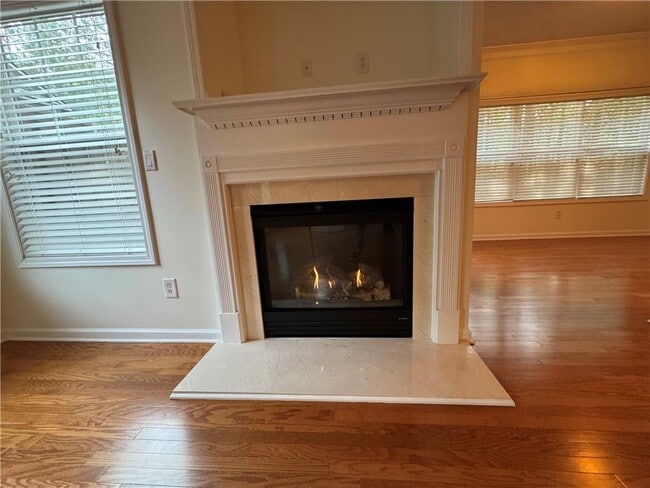 Building Photo - 5055 Hastings Terrace