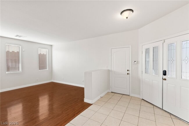 Building Photo - 2831 Dunnottar Ave