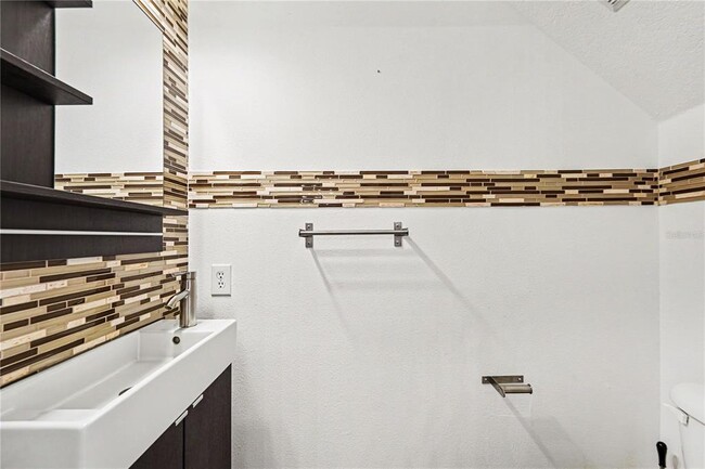 Building Photo - 12268 Country White Cir