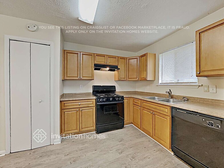 Building Photo - 2020 Jayson Way