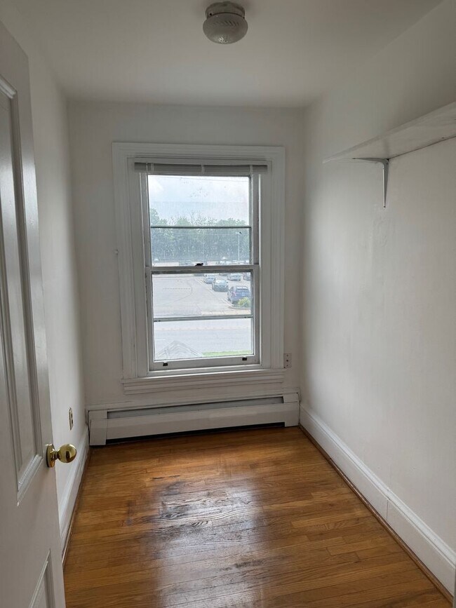 Building Photo - Spacious West Norriton Old World charm 4 B...
