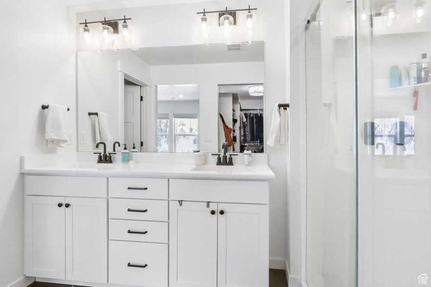 Building Photo - 5176 N Marble Fox Way