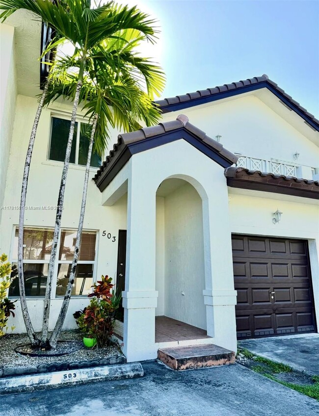 Building Photo - 8803 NW 109th Pl