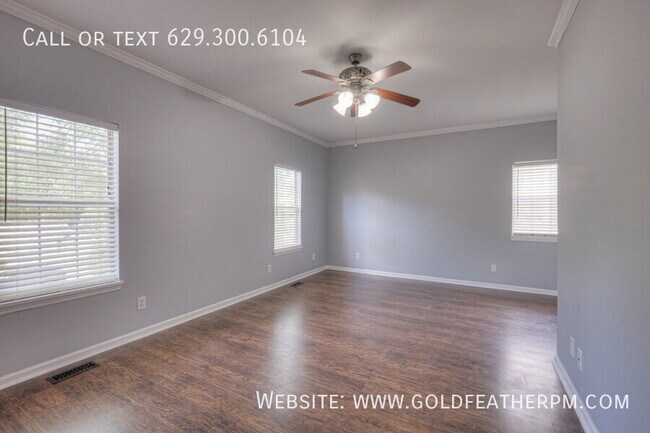 Building Photo - 5888 Woodlands Ave