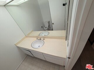 Building Photo - 415 Montana Ave