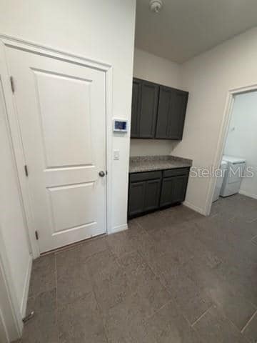 Building Photo - 6576 Great Bear Dr