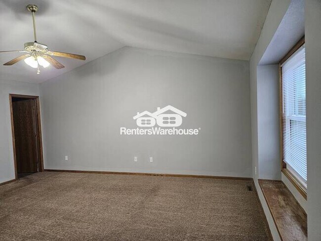 Building Photo - Ankeny 2 Story Available Soon!