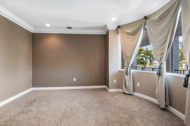 Building Photo - 9543 Barletta Winds Point