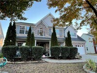 Building Photo - 789 Roxholly Ln NE