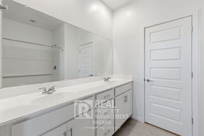 Building Photo - 24937 N 167th Dr