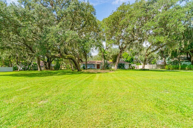 Building Photo - 11205 Killearn Ct