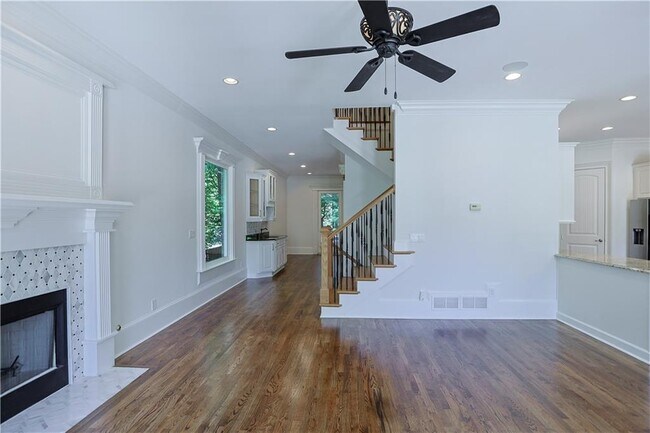 Building Photo - 1296 Lenox Park Blvd NE