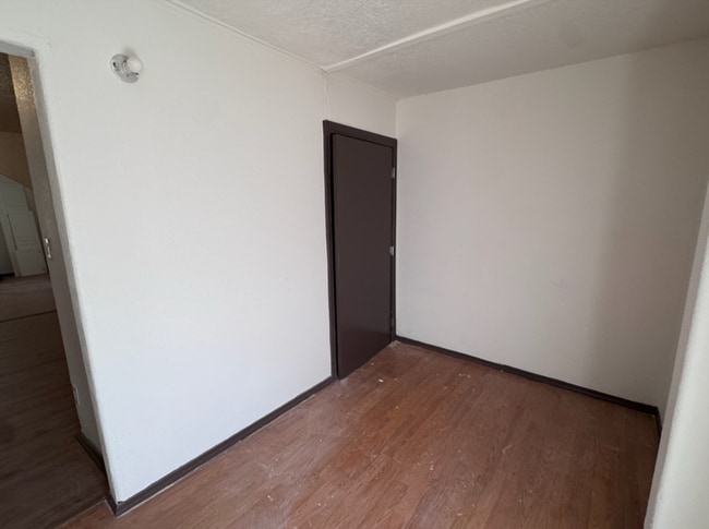 Building Photo - 240 Wheeler Ave SE