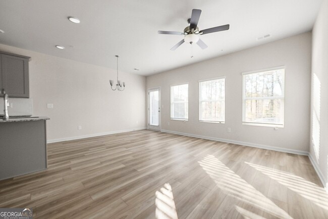 Building Photo - 1328 Riverstone Rd