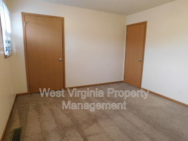 Building Photo - 152 Cardinal Wy