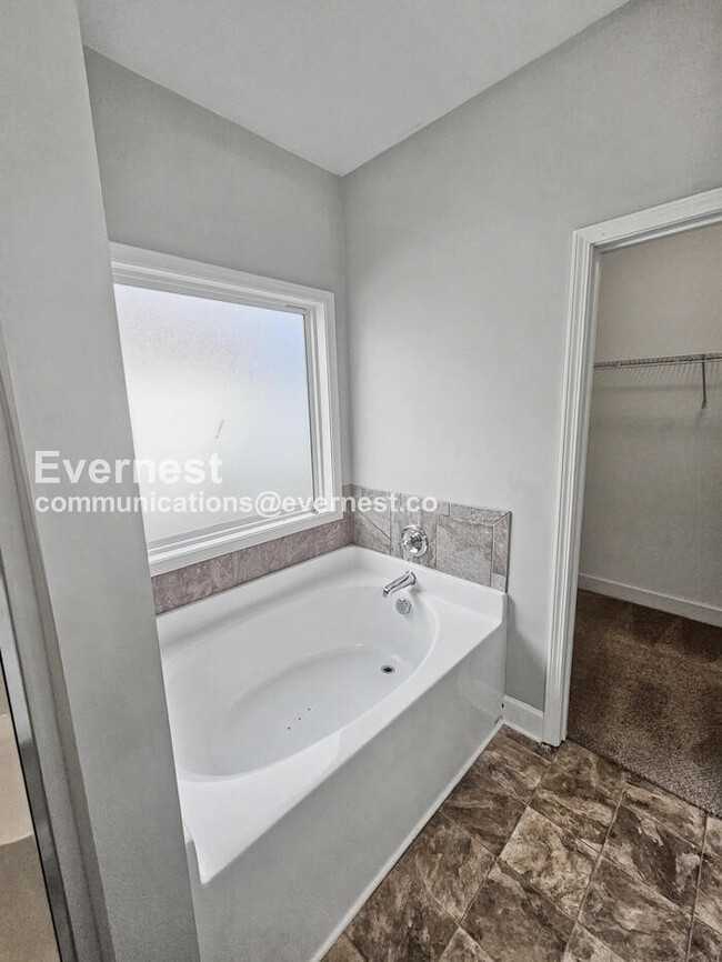 Building Photo - 3549 Brick Church Pike