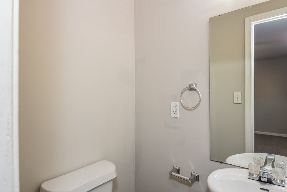 Building Photo - 5734 Amalfi Way