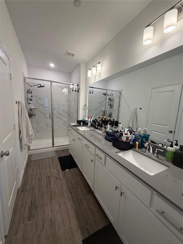 Building Photo - 1364 Hill Country Pl