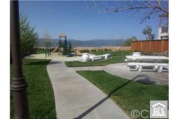 Building Photo - 15651 Vista Way