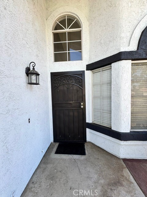 Building Photo - 5139 Independence Ct