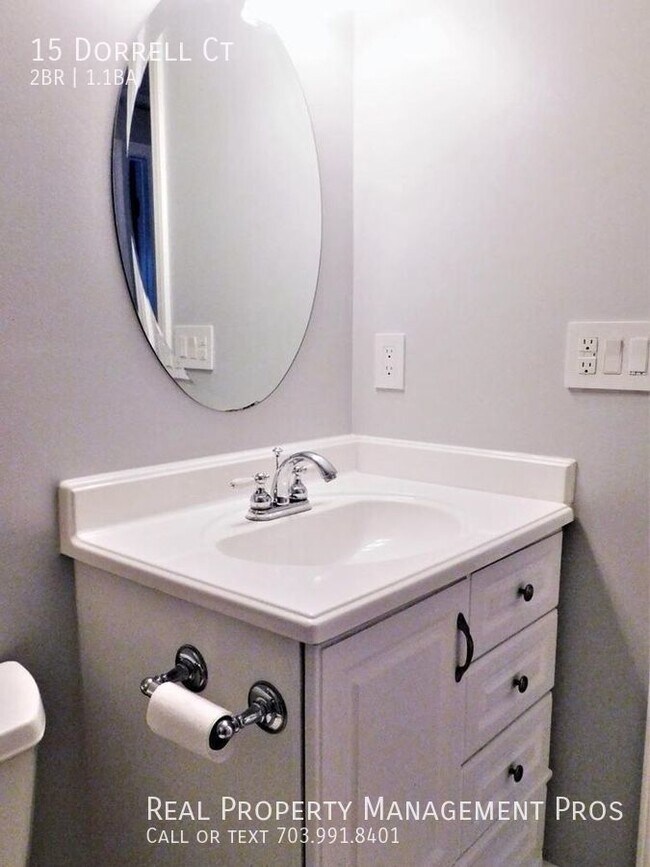 Building Photo - 15 Dorrell Ct