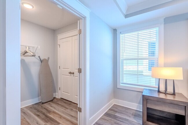 Building Photo - 52 Sandcastle Ct
