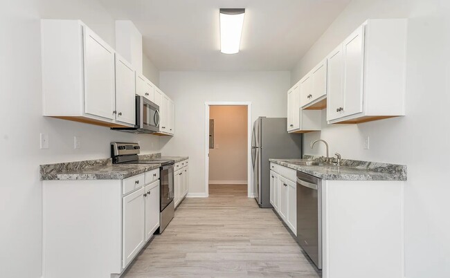 Building Photo - 9105 Beach Dr SW