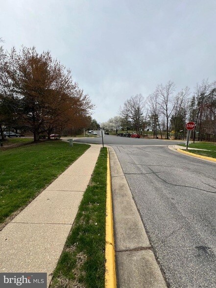 Building Photo - 12211 Stevenson Ct