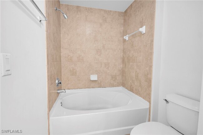 Building Photo - 20321 Estero Gardens Cir