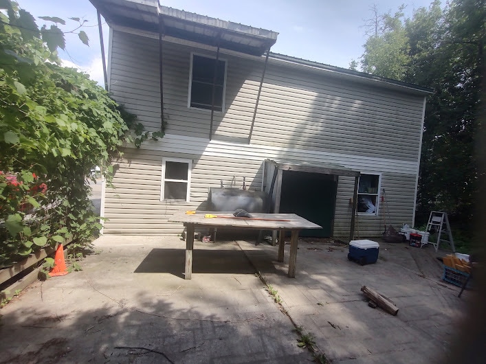 Building Photo - 1025 Stillwater Ave