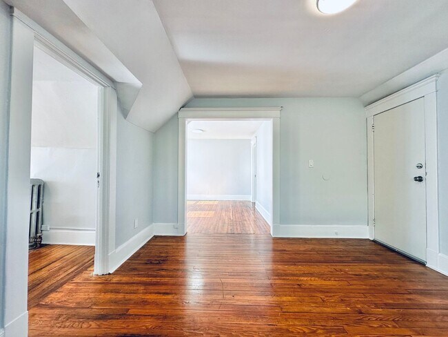 Building Photo - 62-64 Sheldon Terrace