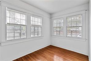 Building Photo - 1801 Pine St