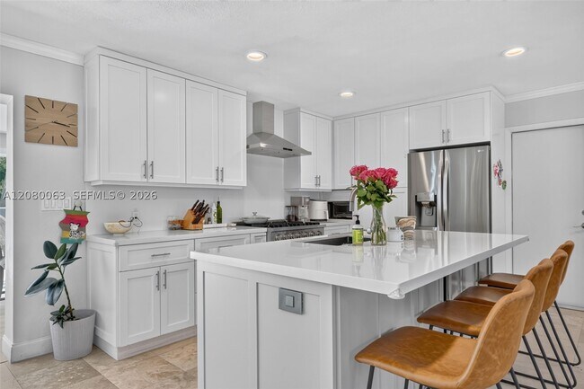 Building Photo - 14220 SW 86th Ave