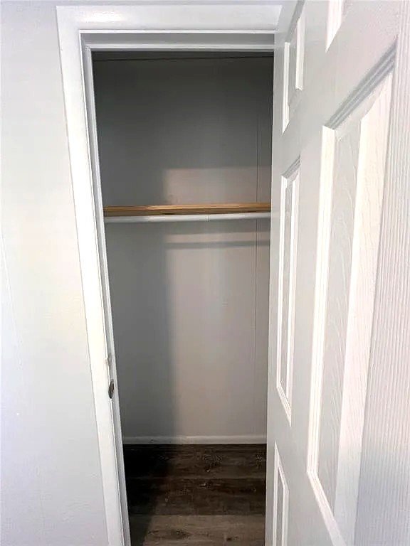 Building Photo - 301 Winding Ln
